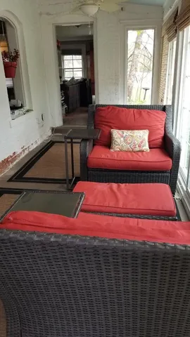 $780,000 | 2536 Old Glenview Road, Wilmette, IL 60091