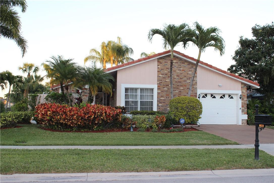 10222 Camelback Lane Boca Raton, FL 33498 - Photo 27 of 29 Photo 27