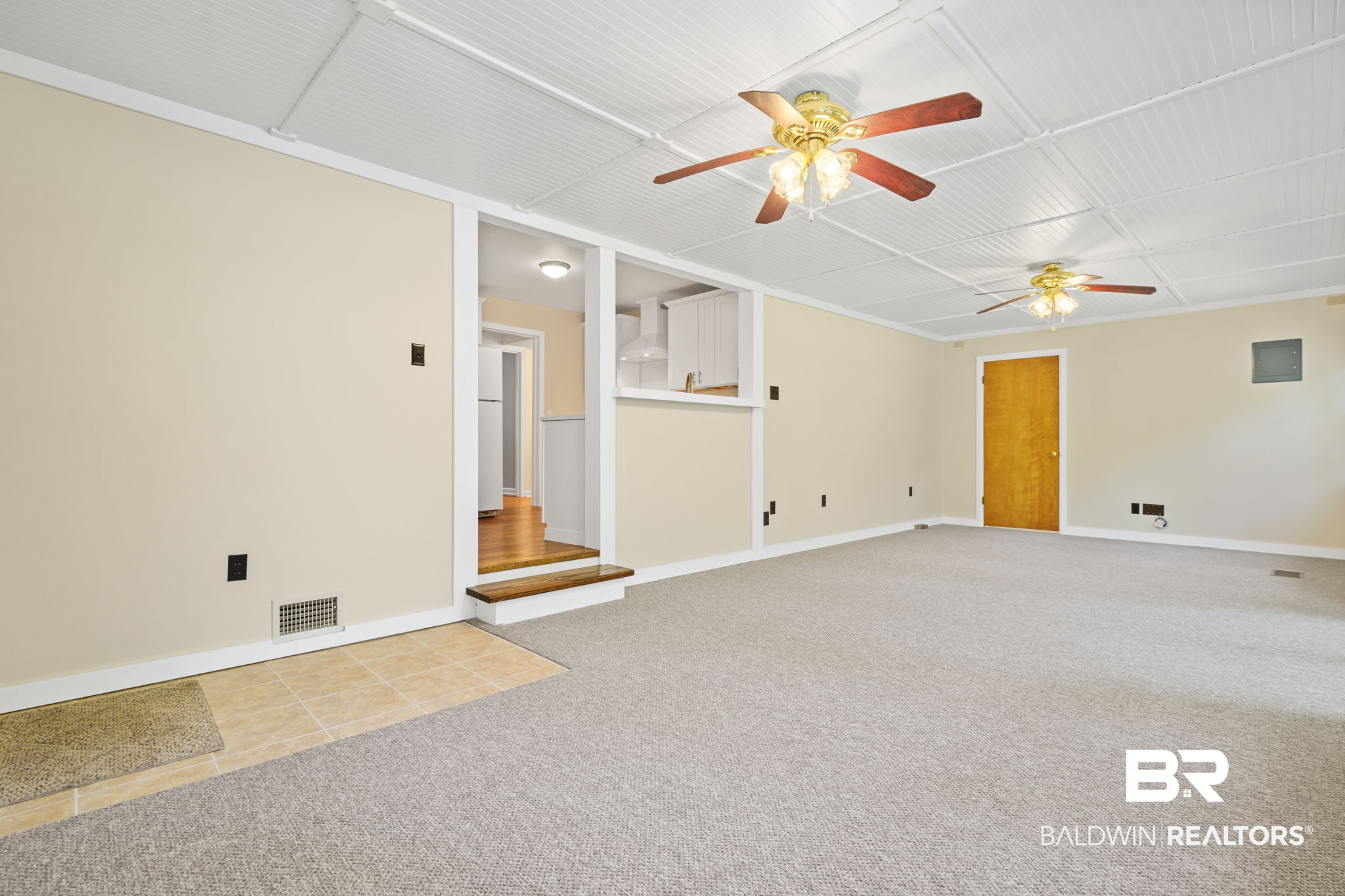 4904 Mercedes Road Mobile, AL 36618 - Photo 5 of 59 Gallery Image 5
