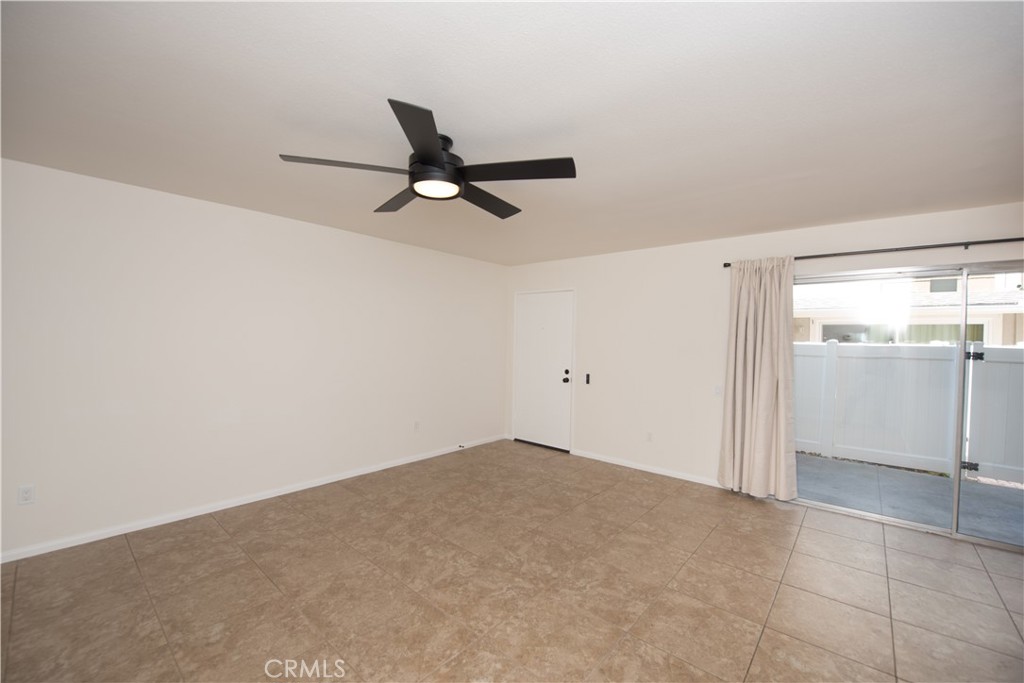 811 Pillar Point Way Oceanside, CA 92058 - Photo 11 of 28