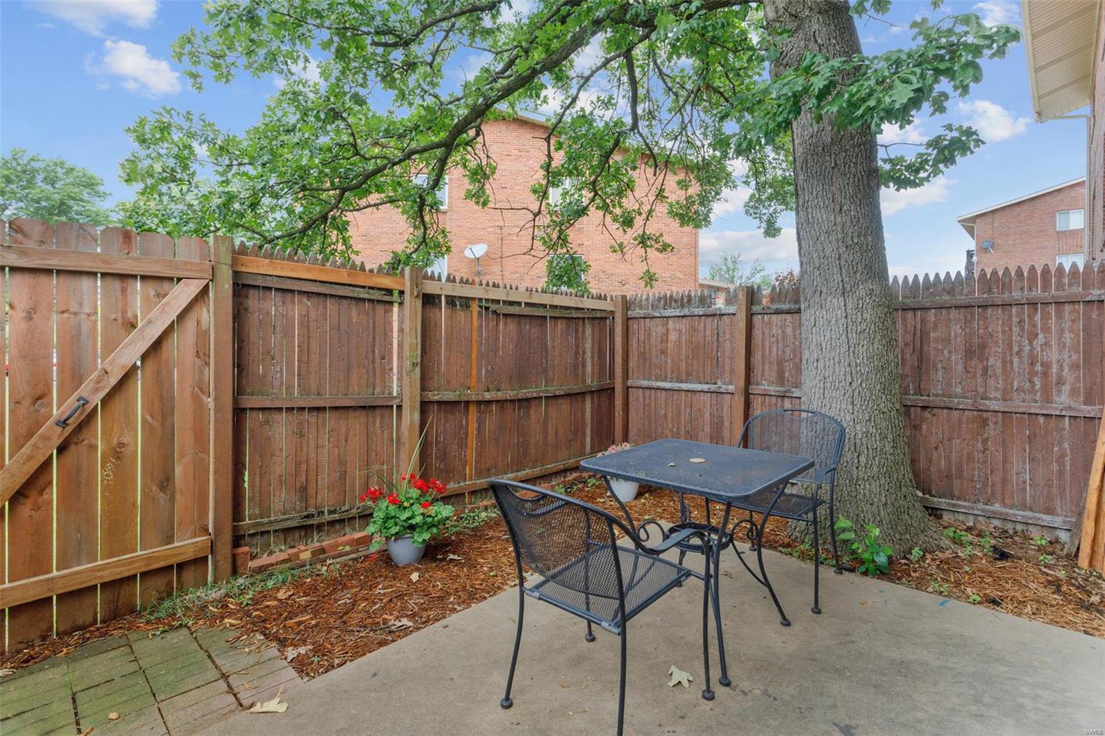 2545 Union Road St. Louis, MO 63125 - Photo 16 of 19 Gallery Image 16