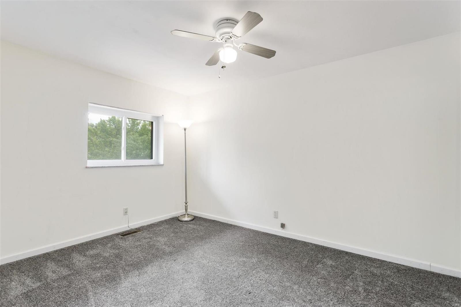 2545 Union Road St. Louis, MO 63125 - Photo 10 of 19 Gallery Image 10