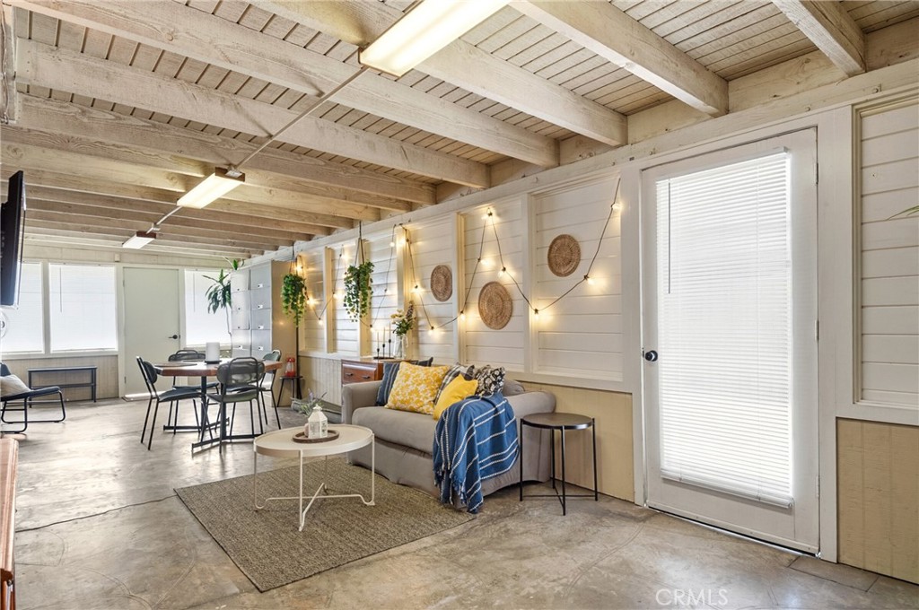 534 South Devon Road Orange, CA 92868 - Photo 23 of 31 Enclosed Patio