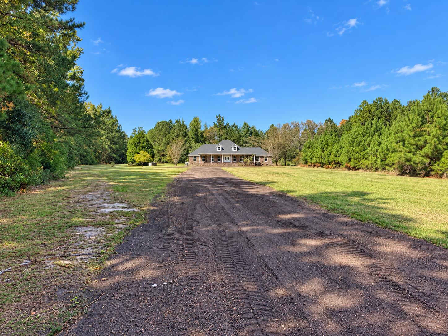 144 Bethlehem Road Holly Hill, SC 29059 - Photo 3 of 59 2