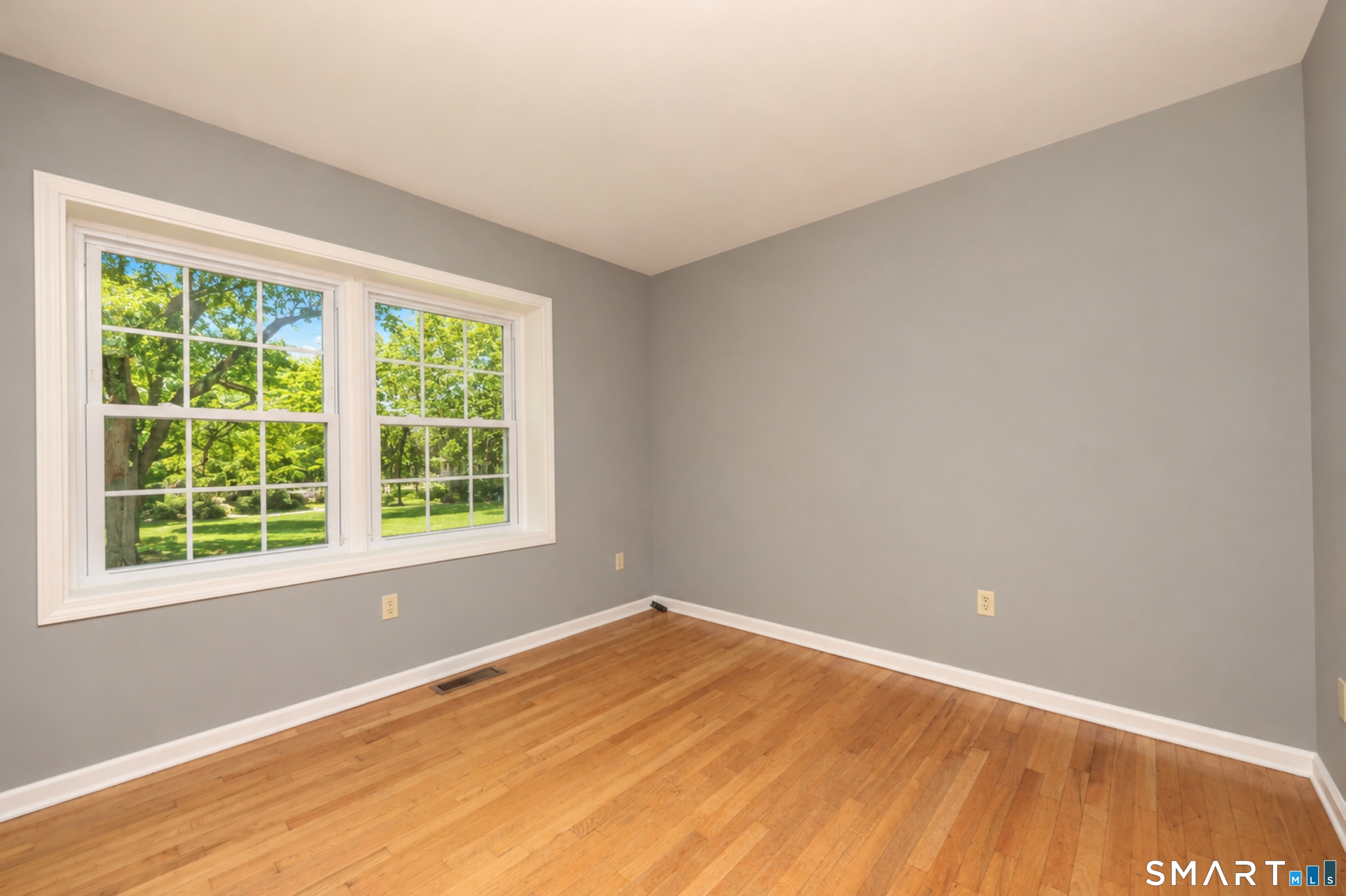 12 Walker Road Woodbury, CT 06798 - Photo 26 of 39