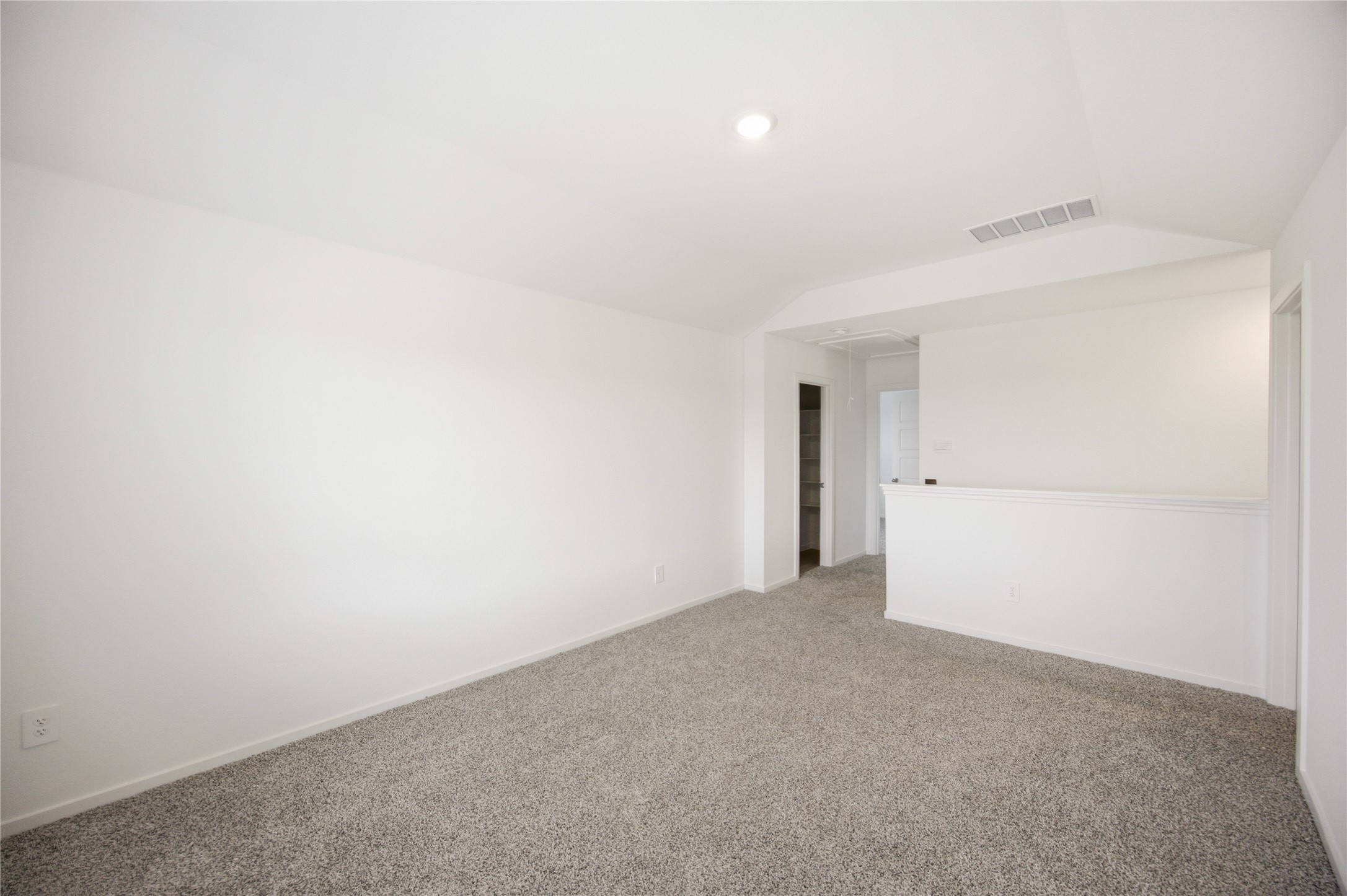 7 Robin Court Angleton, TX 77515 - Photo 14 of 27 Game room — Versatile upstairs space for media, play, or office use.