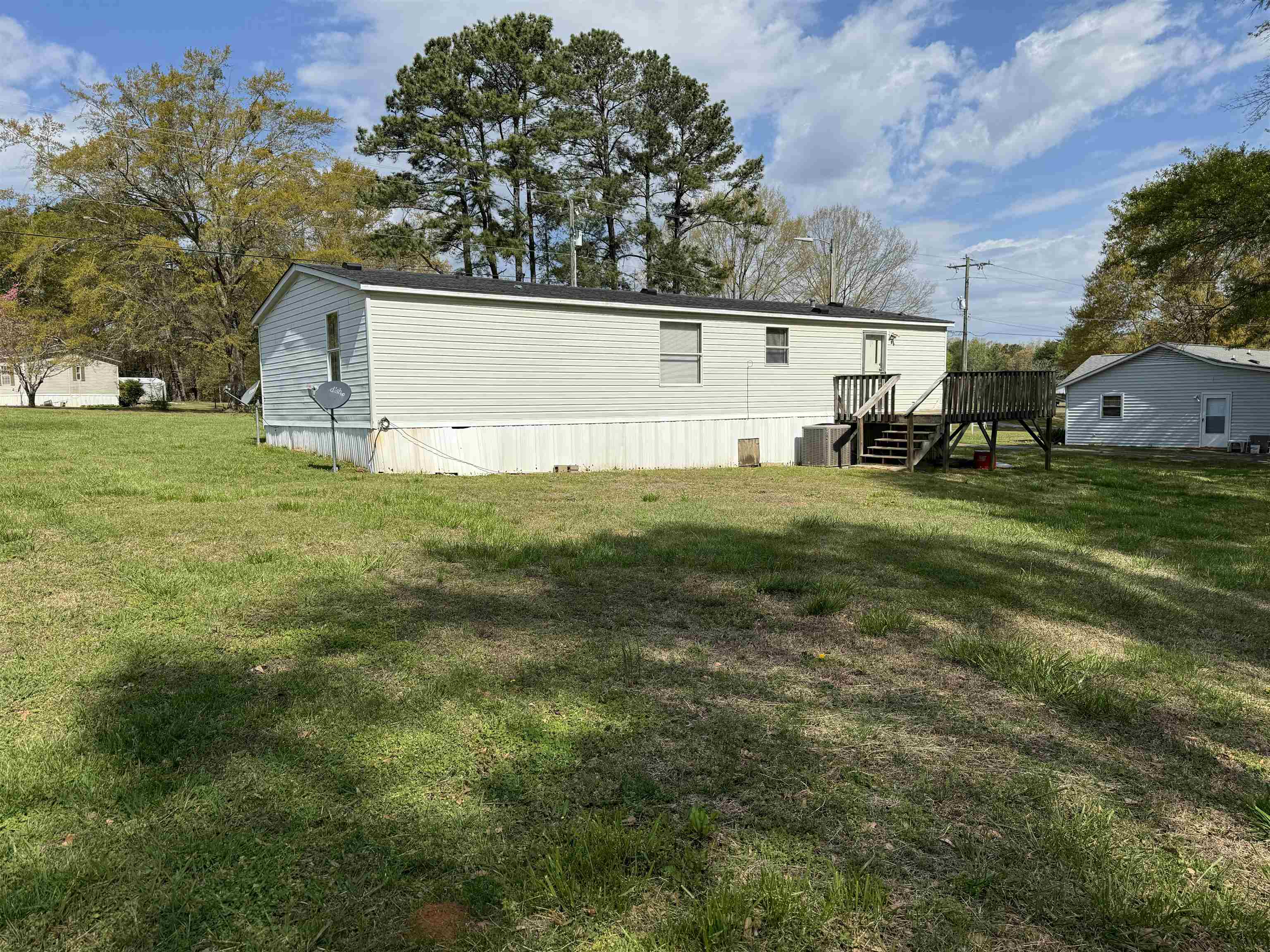 112 Jolley Road Inman, SC 29349 - Photo 2 of 9