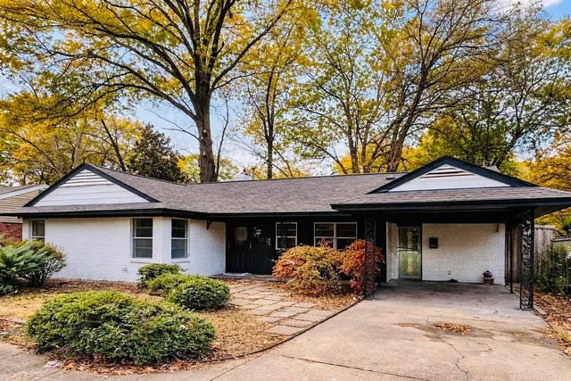 $2,350 | 1077 South Perkins Road, Memphis, TN 38117