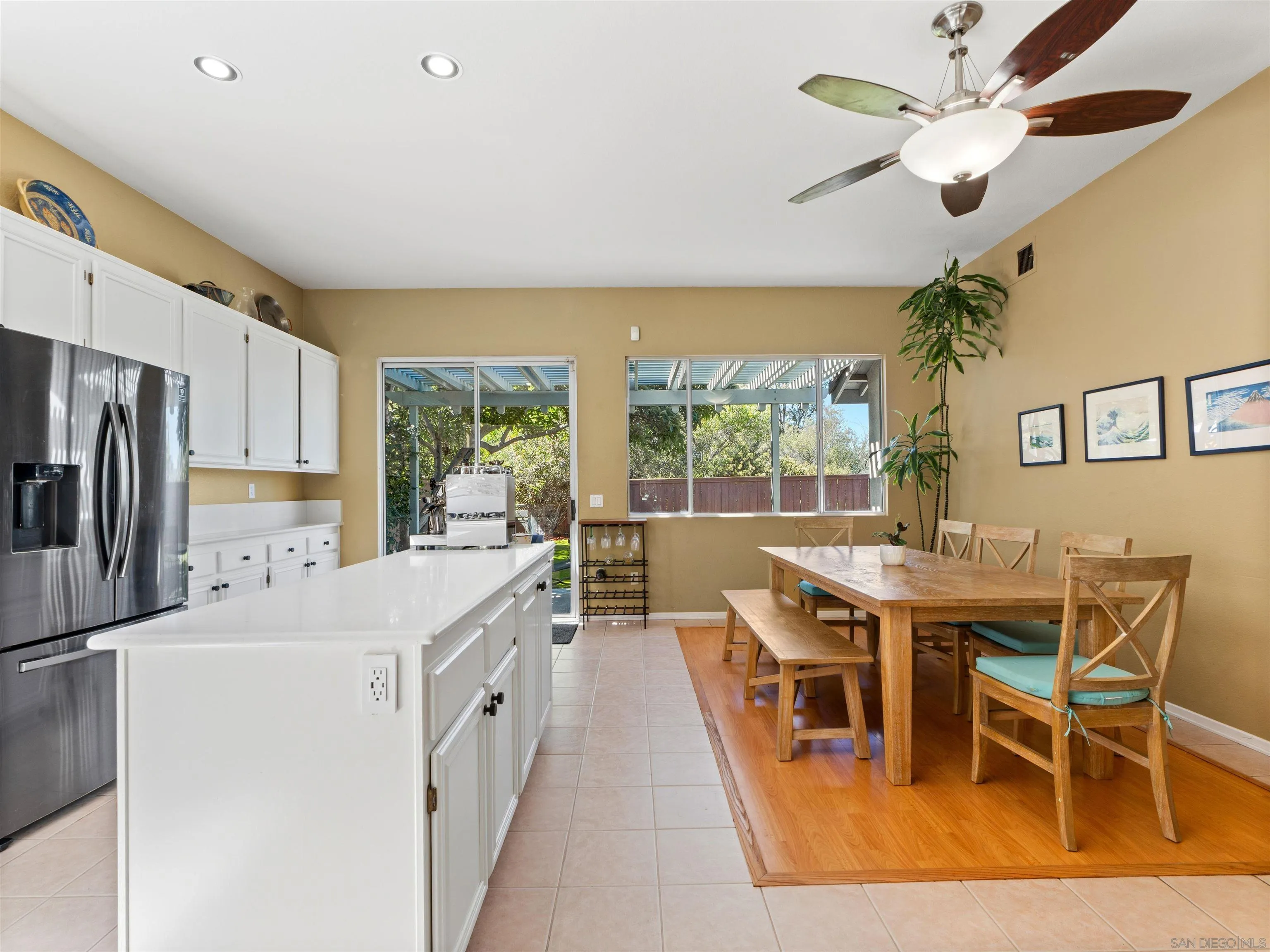12420 Whispering Tree Lane Poway, CA 92064 - Photo 8 of 35