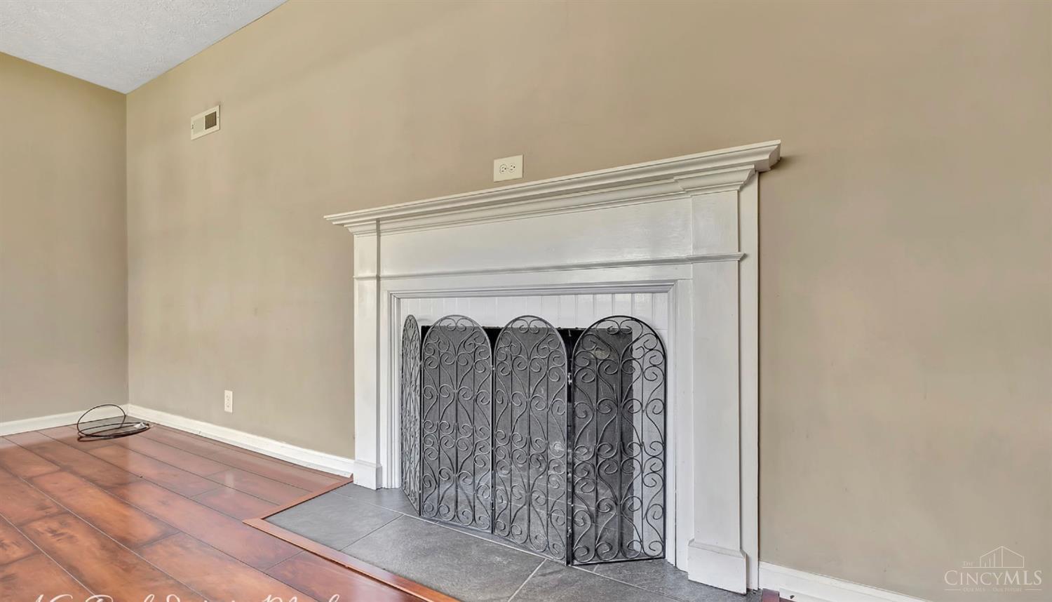 219 Marshall Road Middletown, OH 45042 - Photo 8 of 26 Gallery Image 8