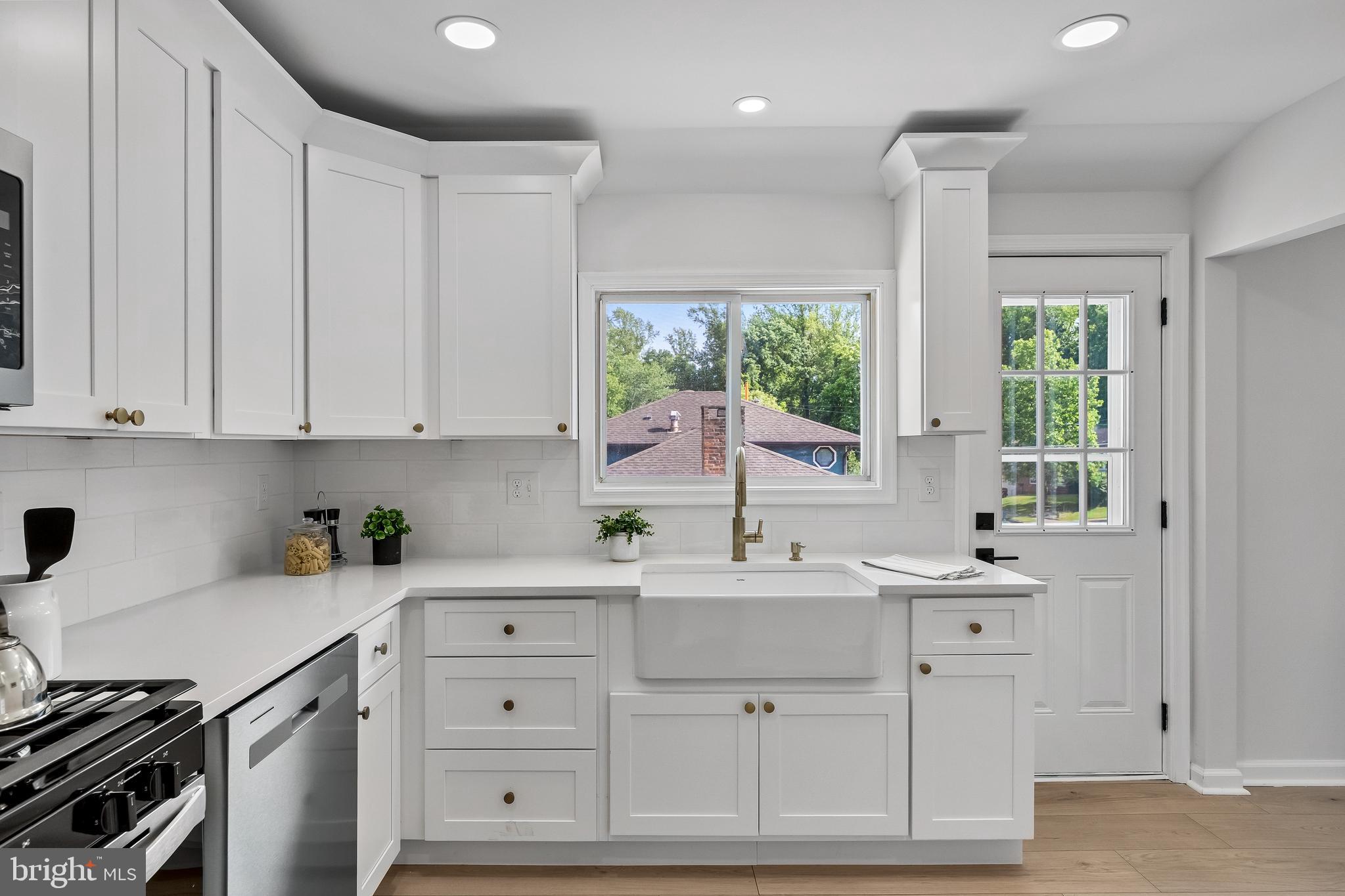 301 Downing Road Somerdale, NJ 08083 - Photo 8 of 12
