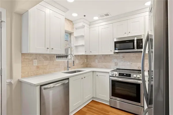 $2,500 | 245 Winding River Drive, Unit E, Sandy Springs, GA 30350