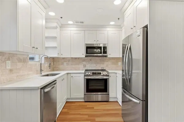 $2,500 | 245 Winding River Drive, Unit E, Sandy Springs, GA 30350