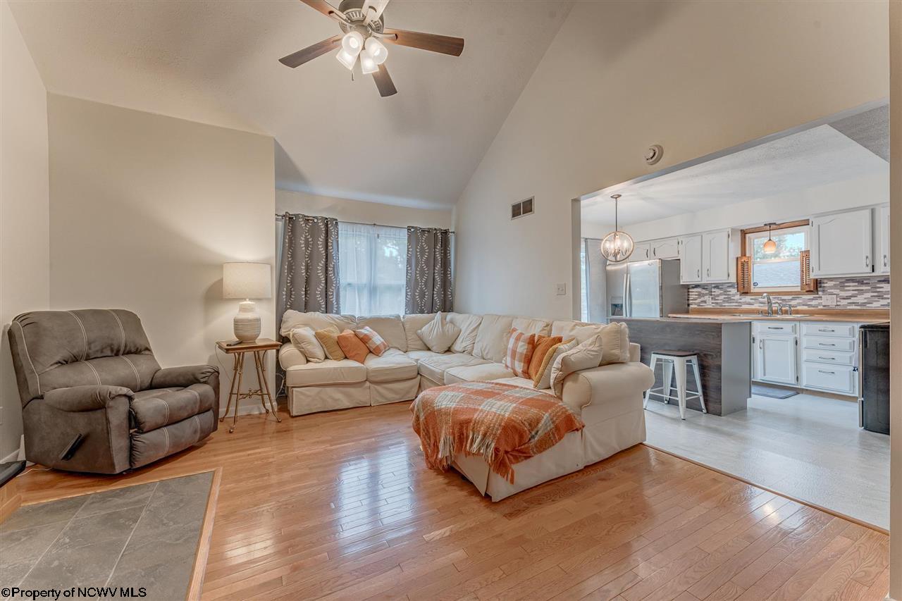 116 Ridgeley Road Morgantown, WV 26505 - Photo 8 of 30 Gallery Image 8