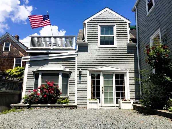$8,000 | 56 Prospect Hill Street, Newport, RI 02840