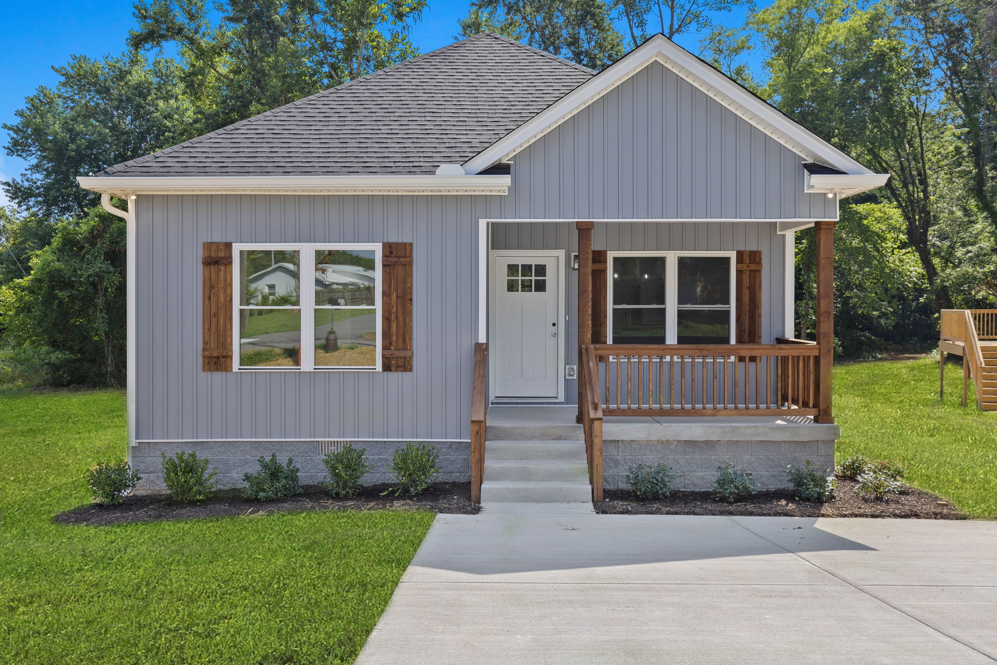 100 Westside Circle Springfield, TN 37172 - Photo 1 of 30 Gallery Image 1