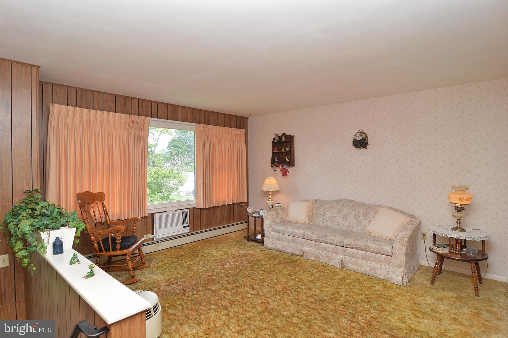 1722 Crowder Avenue Reading, PA 19607 - Photo 3 of 35 Gallery Image 3