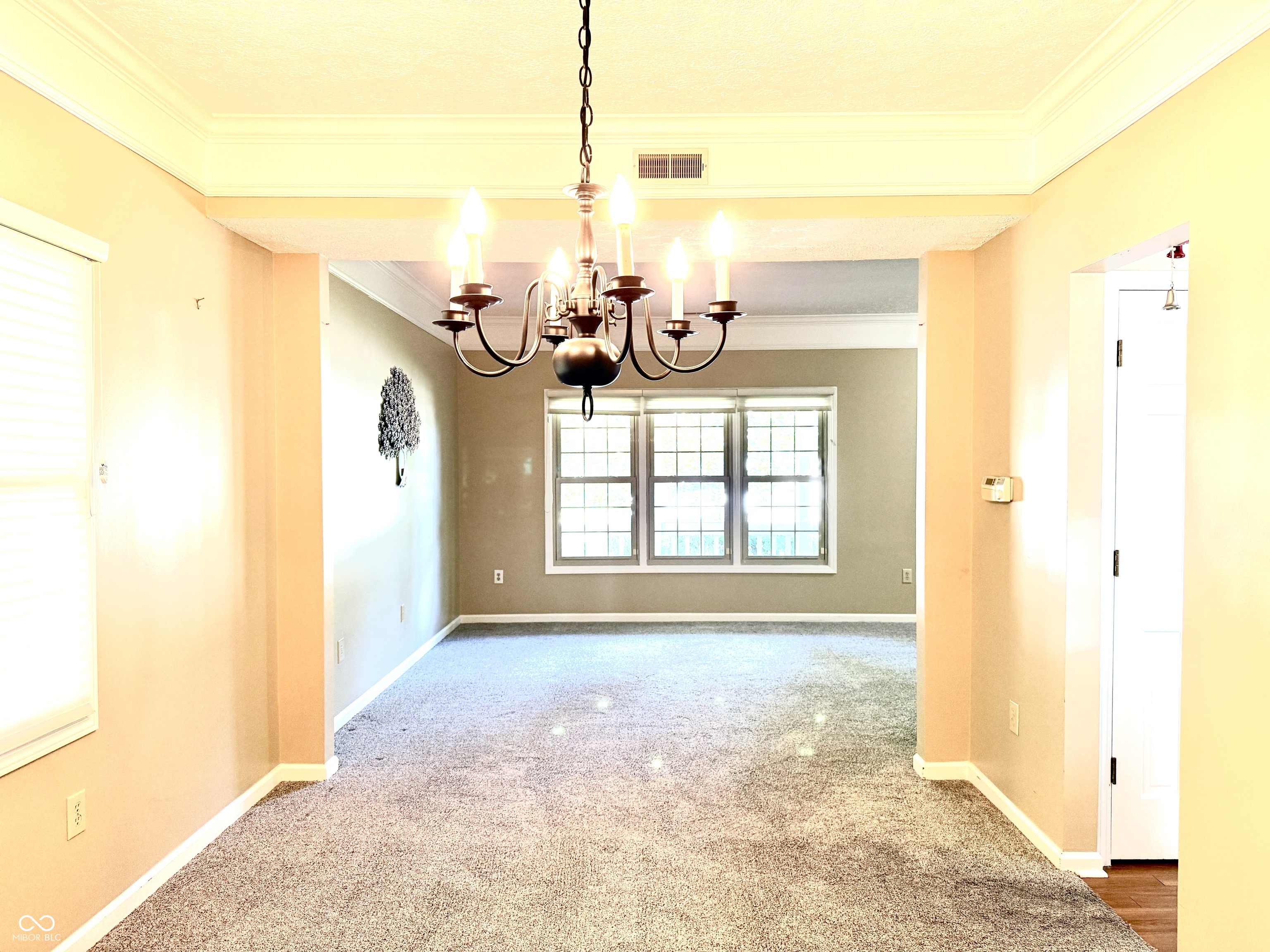 7741 Hidden Ridge Fishers, IN 46038 - Photo 3 of 28 Gallery Image 3