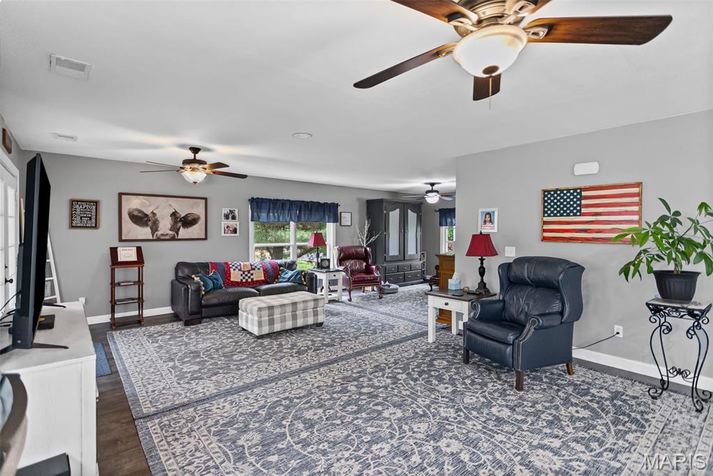 22756 Croxford Road Grafton, IL 62037 - Photo 20 of 87
