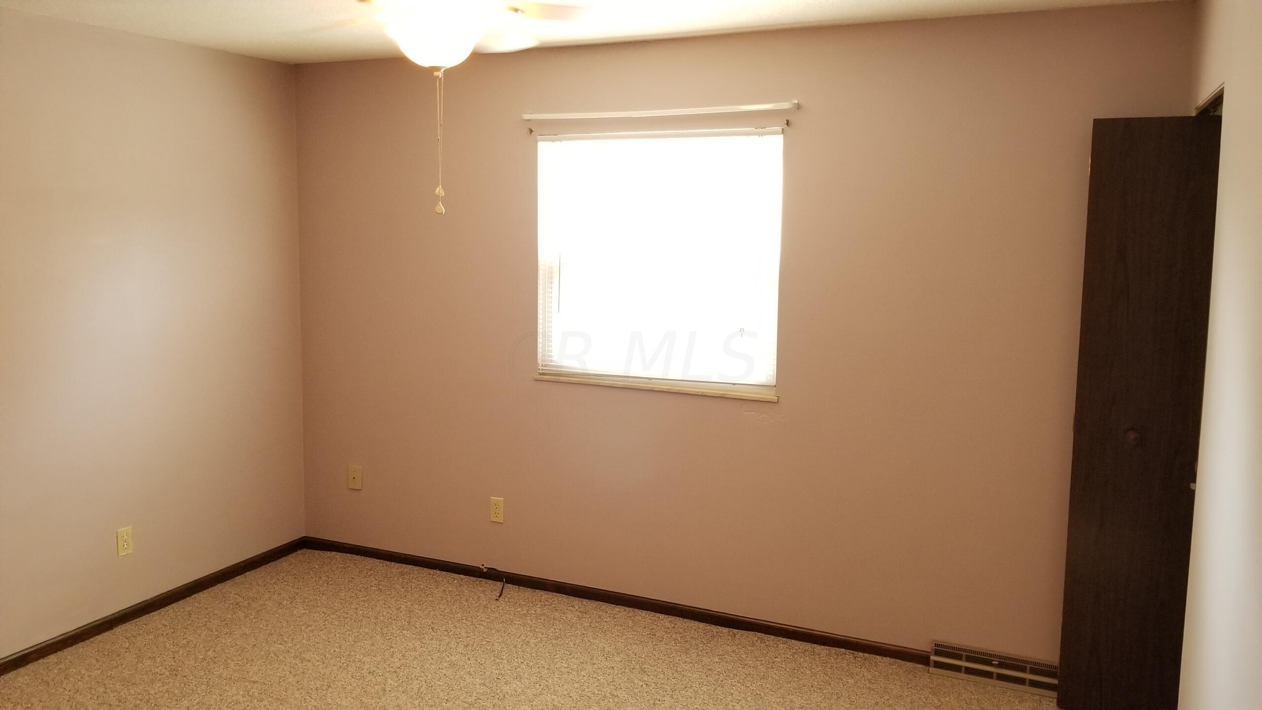 1152 James Road Newark, OH 43055 - Photo 22 of 32 Gallery Image 22