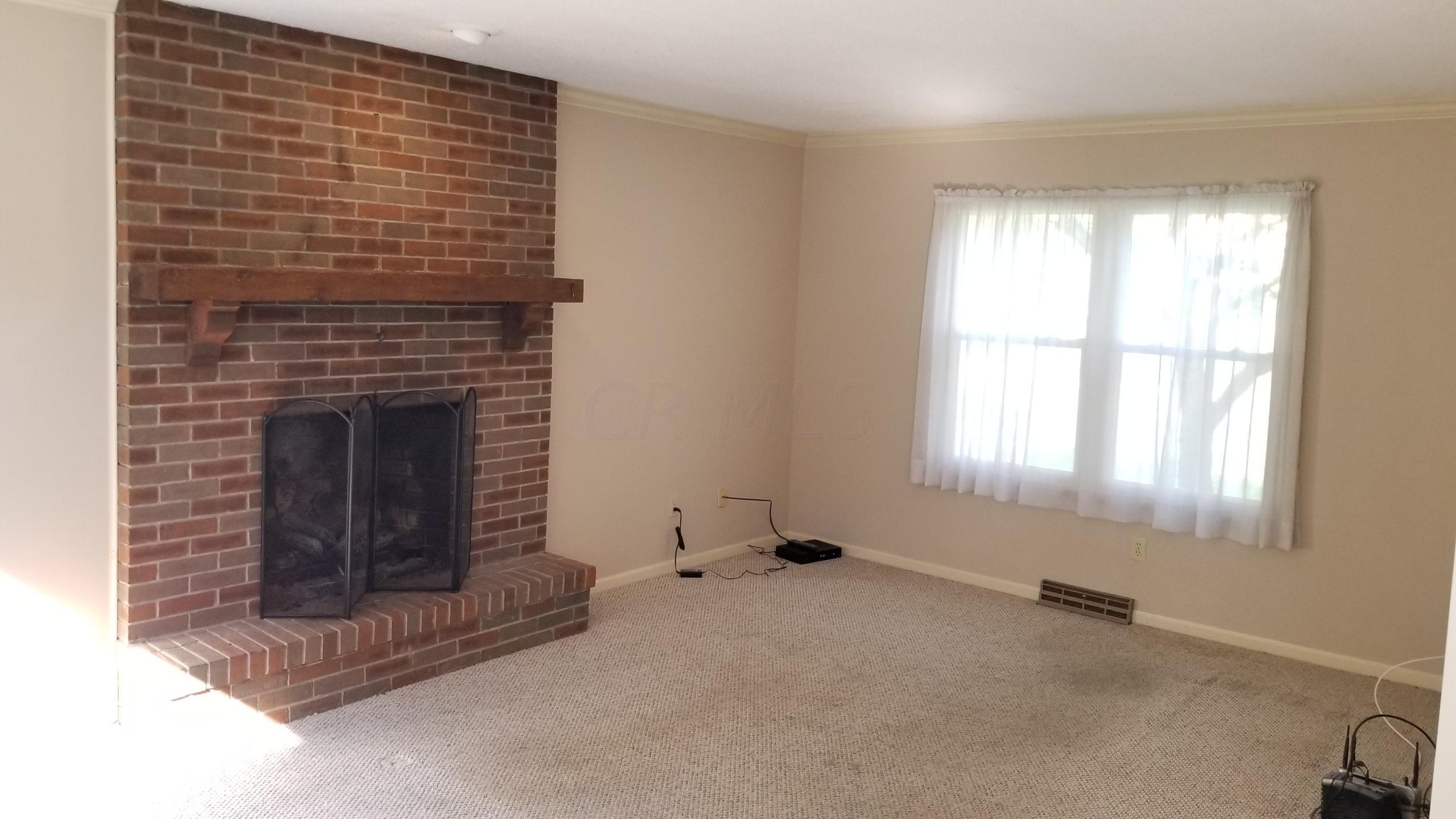 1152 James Road Newark, OH 43055 - Photo 5 of 32 Gallery Image 5