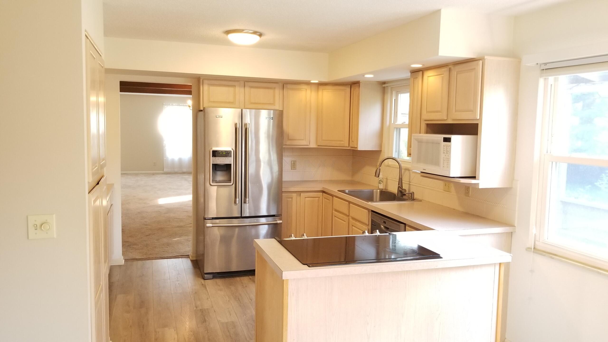 1152 James Road Newark, OH 43055 - Photo 8 of 32 Gallery Image 8