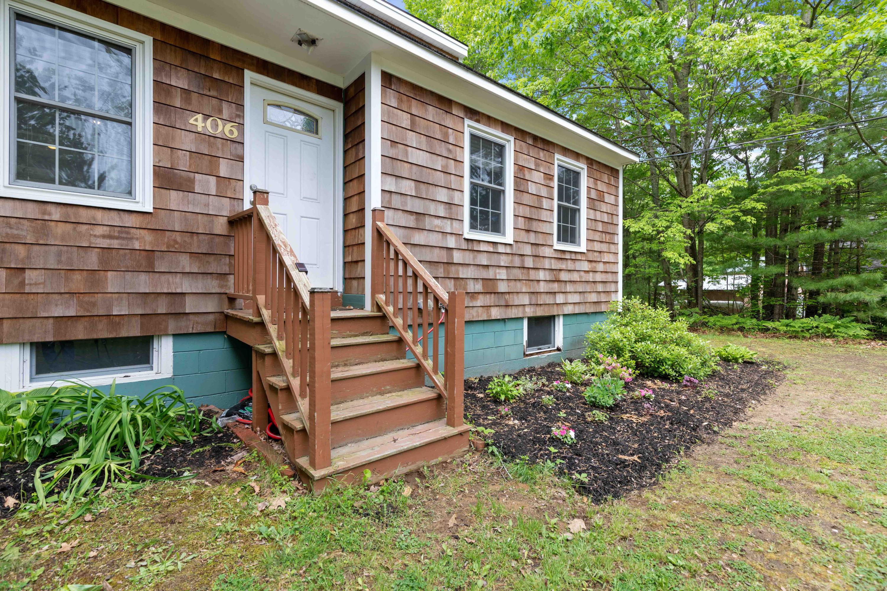 406 Gorham Road Scarborough, ME 04074 - Photo 11 of 46 406 Gorham Road Scarborough_012