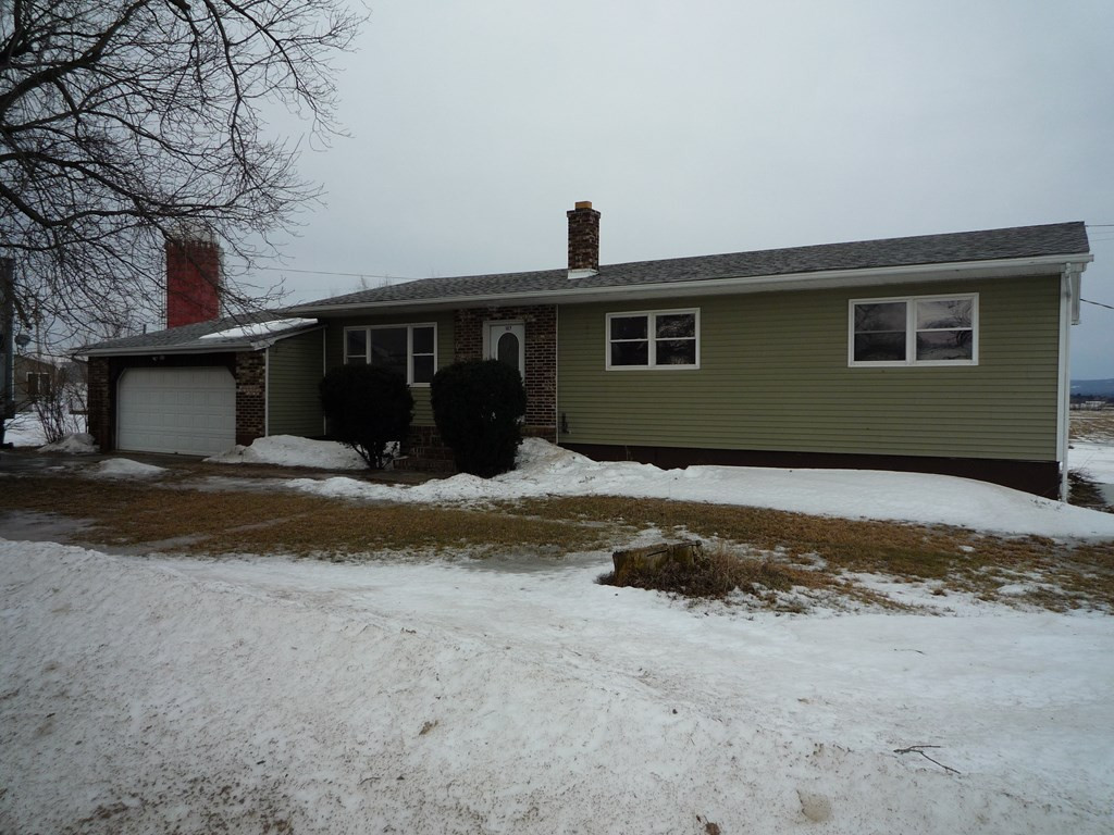 107 Lake Shore Road Plattsburgh, NY 12901 - Photo 32 of 33 Gallery Image 32
