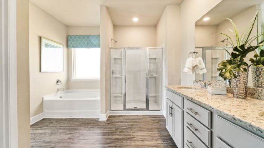 11229 Animal Kingdom Way Daphne, AL 36526 - Photo 19 of 30 Bathroom