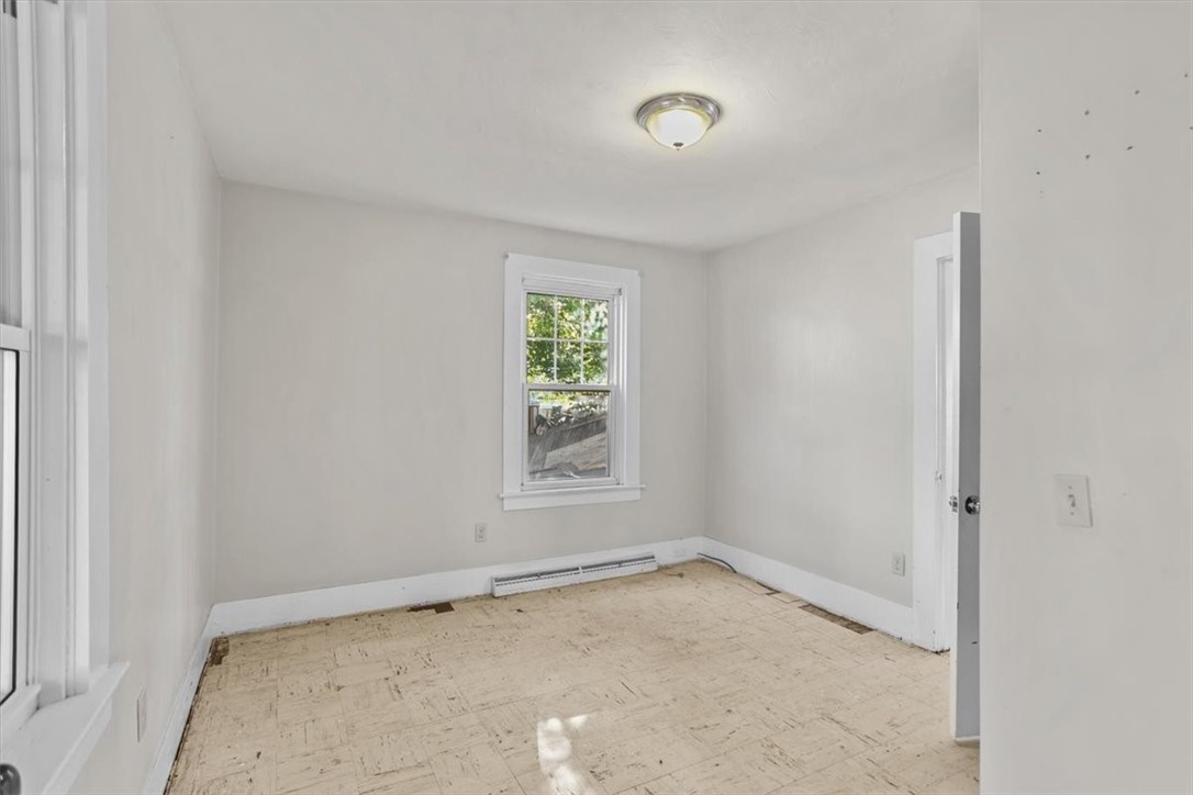 6 Shore Road East Providence, RI 02915 - Photo 34 of 43 Gallery Image 34