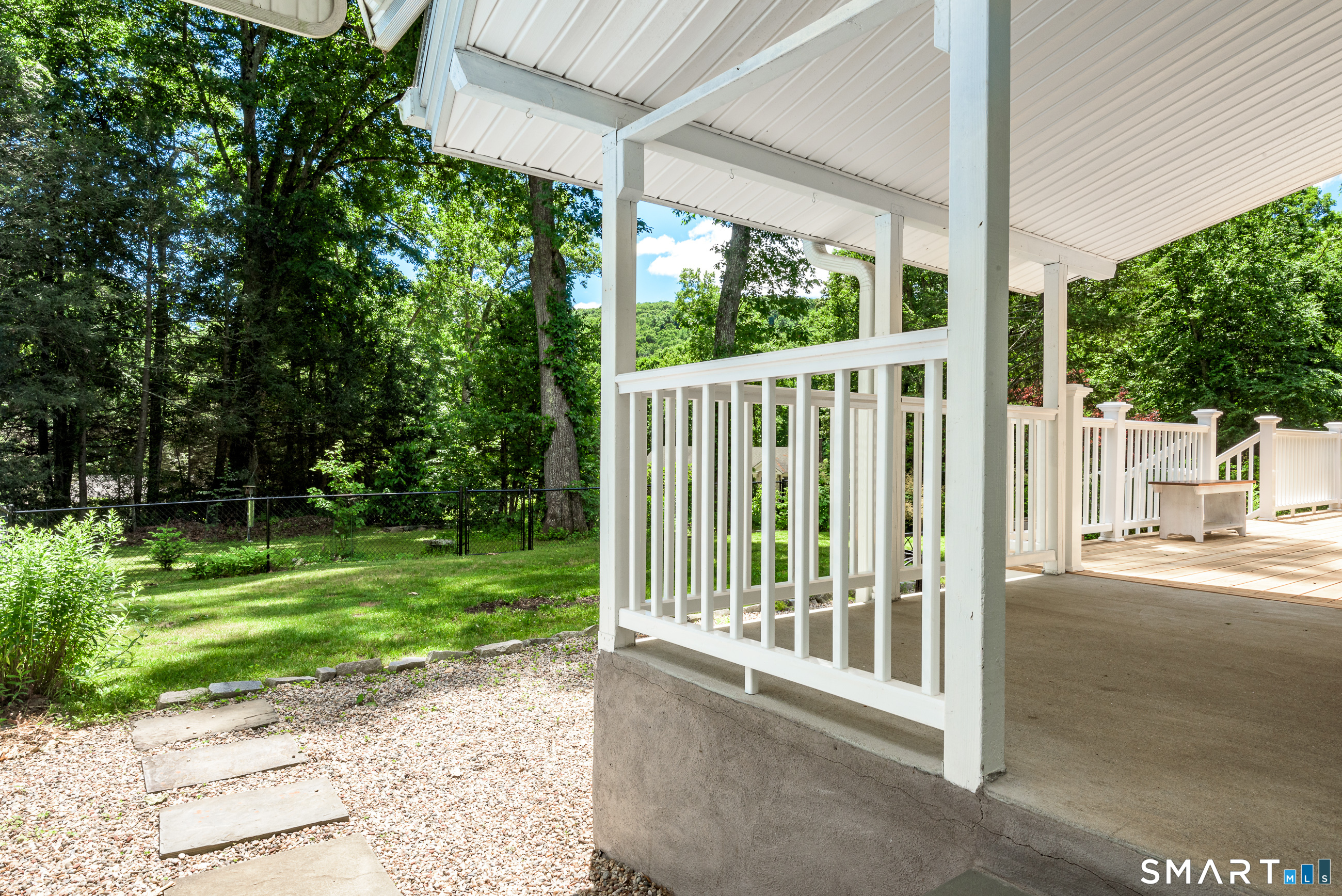 8 Sepous Road Avon, CT 06001 - Photo 32 of 39