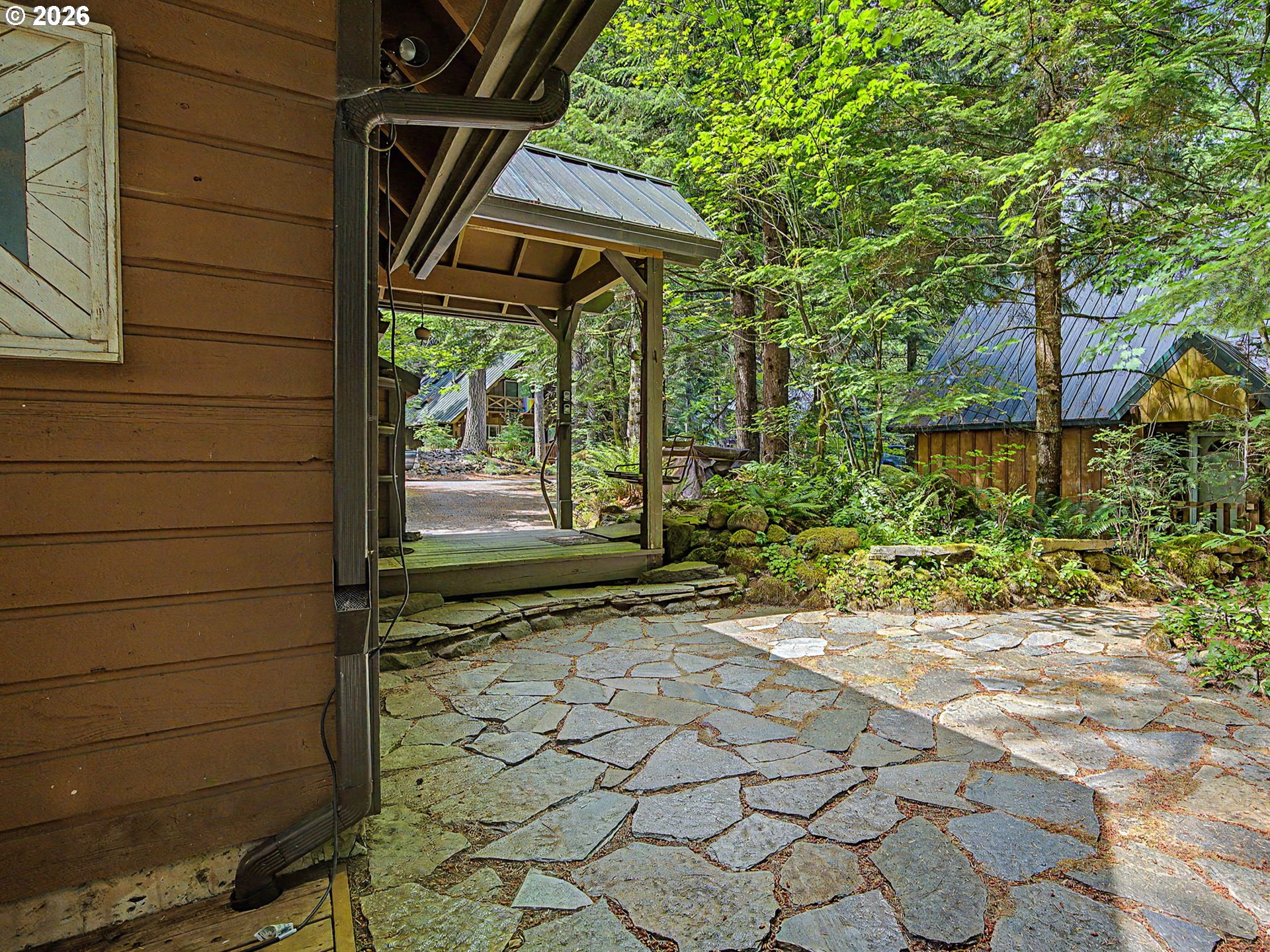 72410 East Smith Loop Rhododendron, OR 97049 - Photo 6 of 43