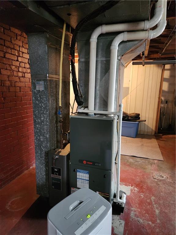 5330 Greensburg Road Apollo, PA 15613 - Photo 33 of 39 a view of living room