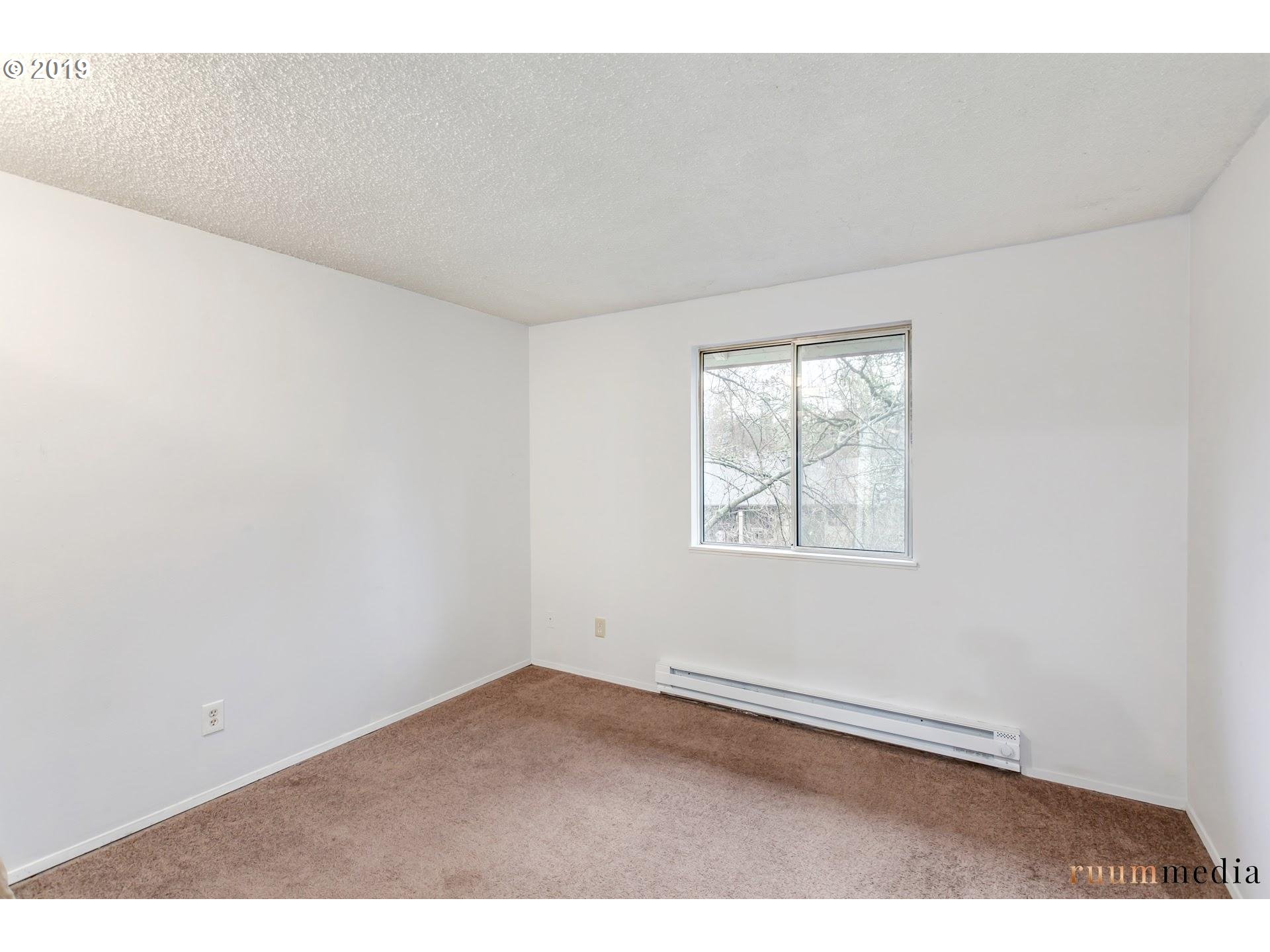 12618 Northwest Barnes Road, Unit 1 Portland, OR 97229 - Photo 8 of 16 Gallery Image 8