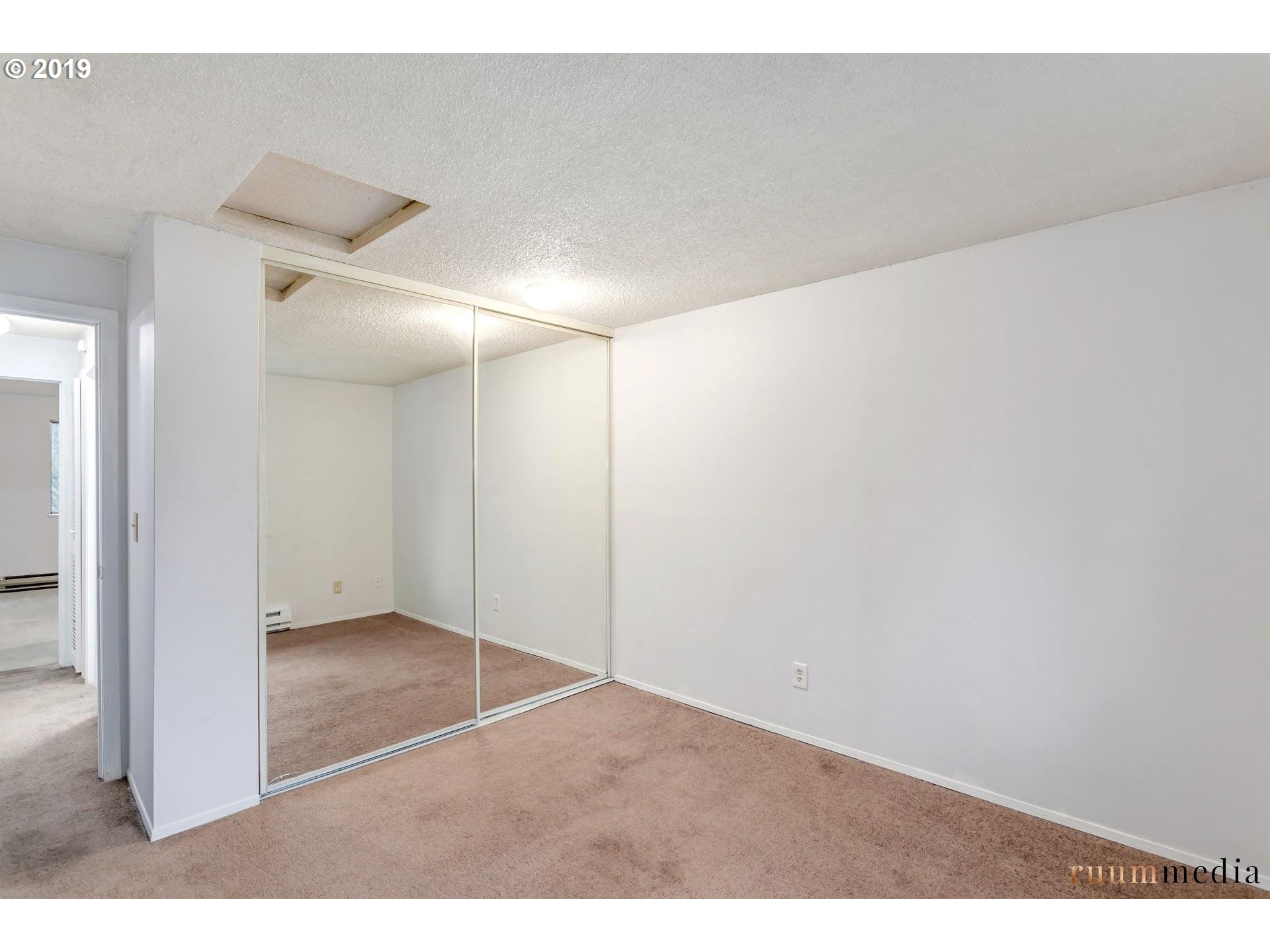 12618 Northwest Barnes Road, Unit 1 Portland, OR 97229 - Photo 9 of 16 Gallery Image 9