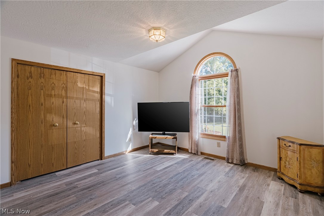 15705 Lowe Road Northeast Alliance, OH 44601 - Photo 20 of 34 Gallery Image 20