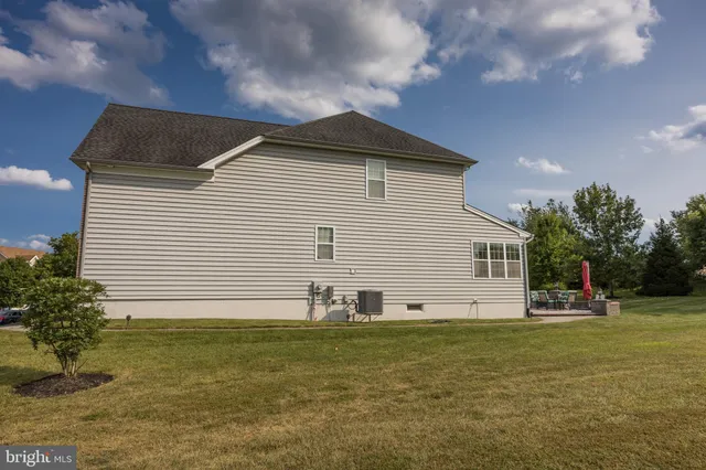 $825,000 | 1225 Caitlin Way, New Castle, DE 19720