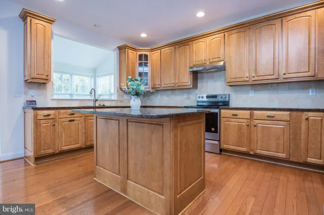 $825,000 | 1225 Caitlin Way, New Castle, DE 19720