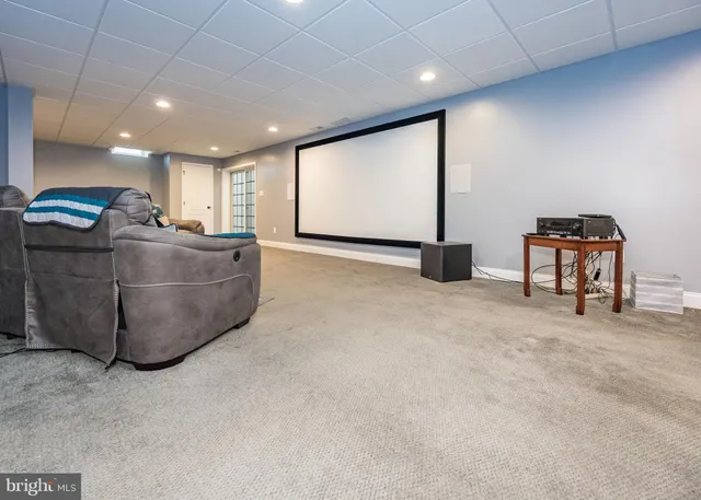 $825,000 | 1225 Caitlin Way, New Castle, DE 19720