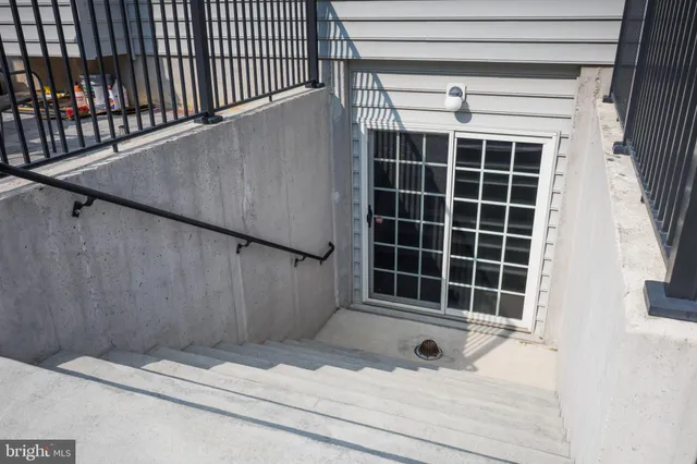 $825,000 | 1225 Caitlin Way, New Castle, DE 19720