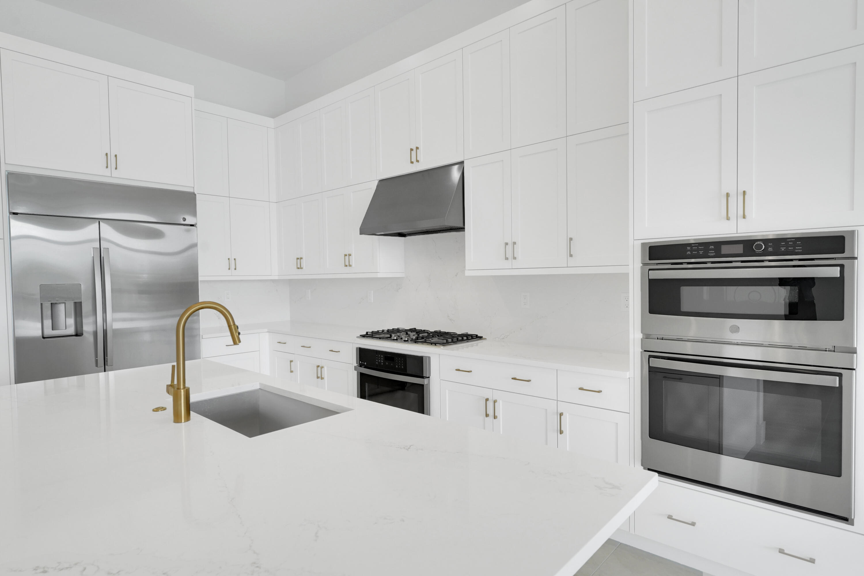 9409 Sunflower Mdw Road Boca Raton, FL 33434 - Photo 16 of 88 Kitchen