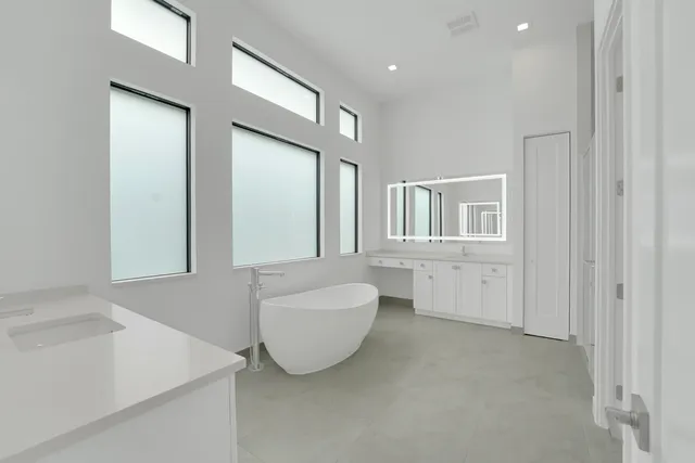 $11,990 | 9409 Sunflower Mdw Road, Boca Raton, FL 33434