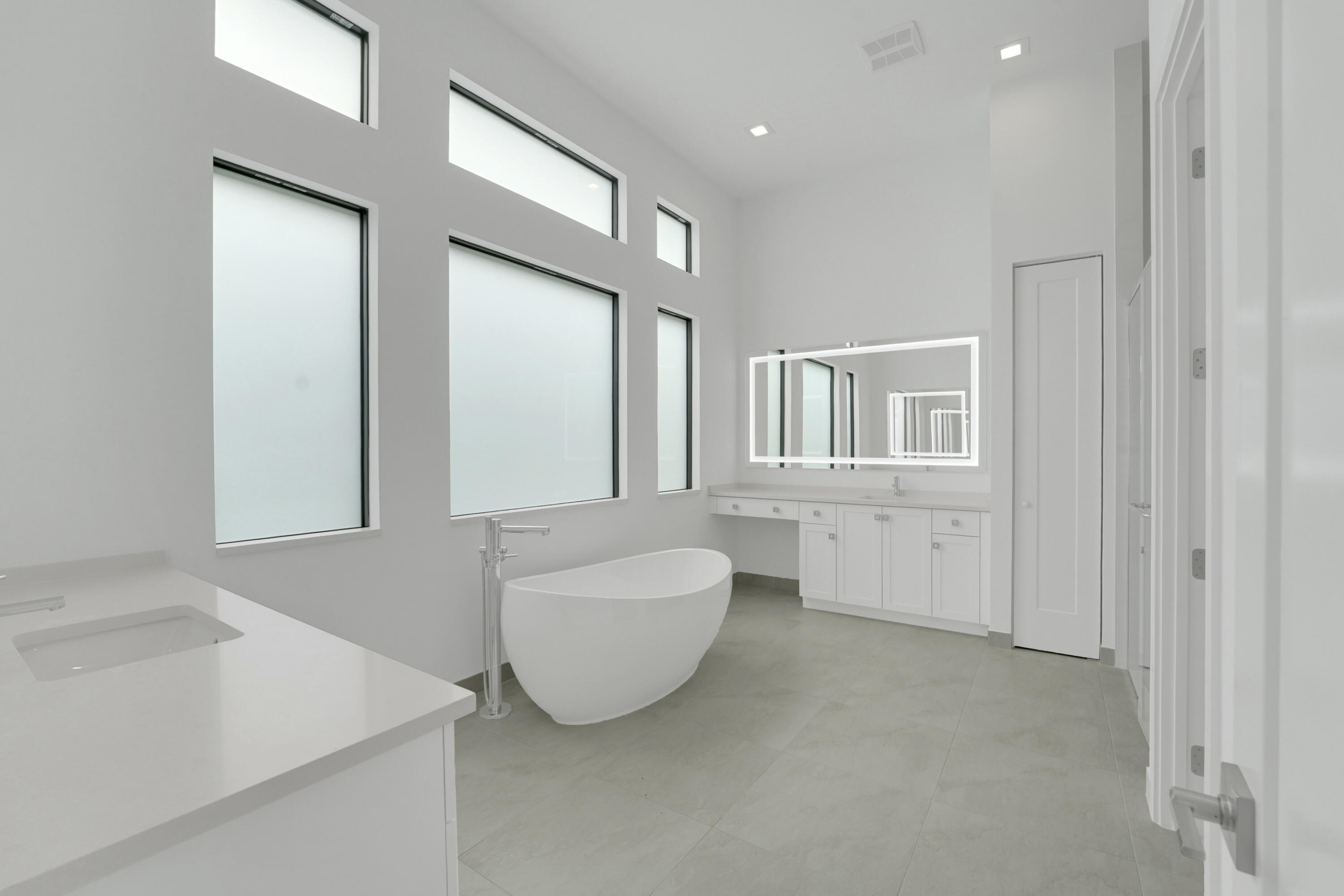 9409 Sunflower Mdw Road Boca Raton, FL 33434 - Photo 33 of 88 Master Bath