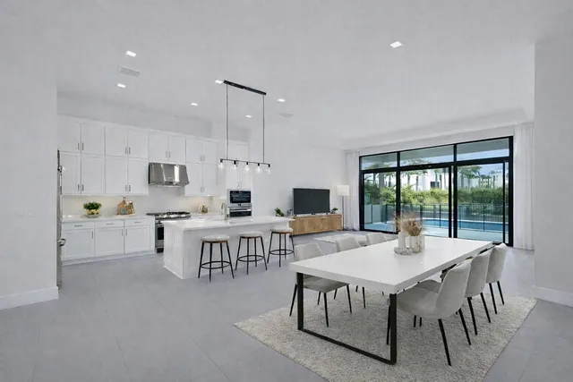 $11,990 | 9409 Sunflower Mdw Road, Boca Raton, FL 33434