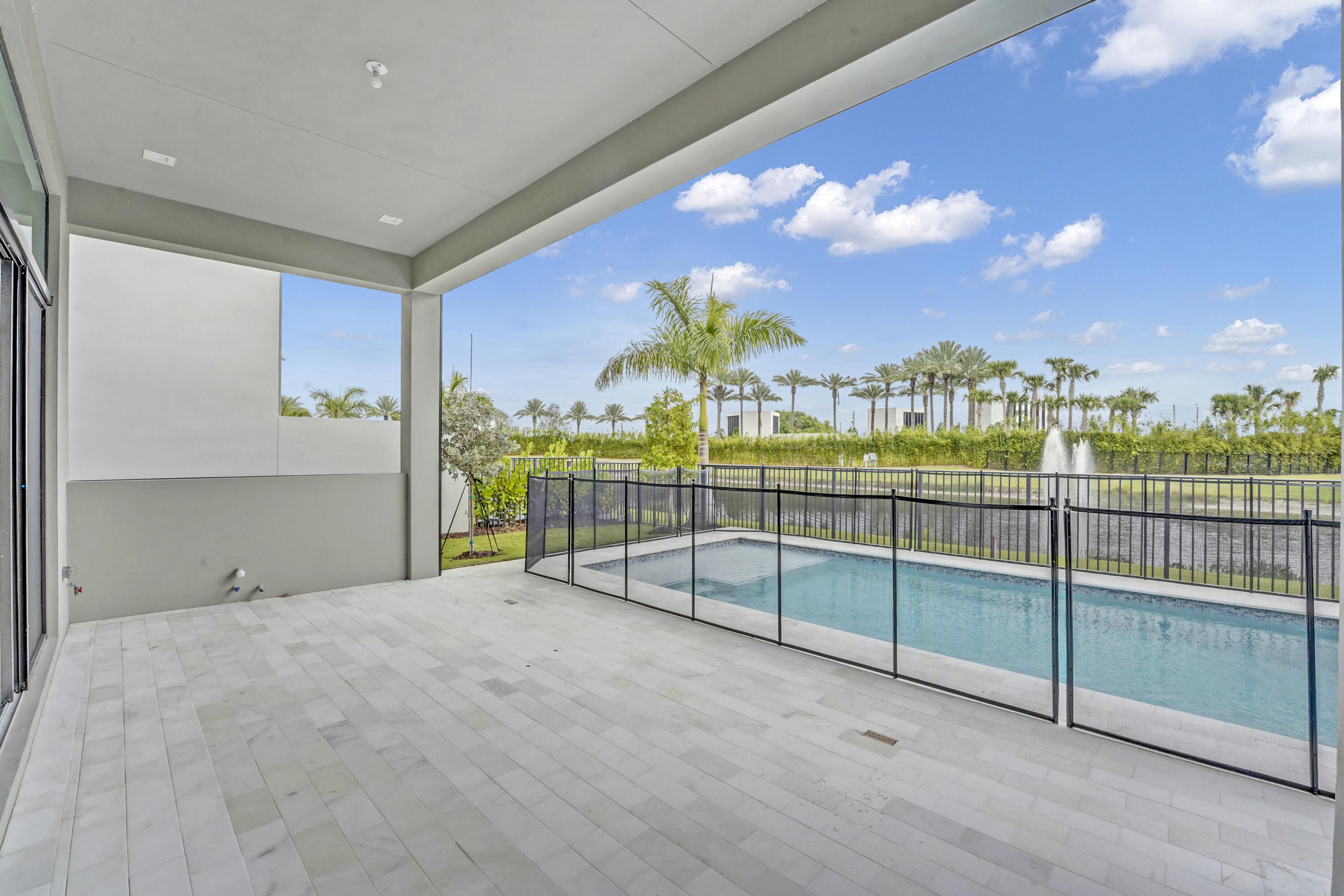 9409 Sunflower Mdw Road Boca Raton, FL 33434 - Photo 59 of 88 Patio