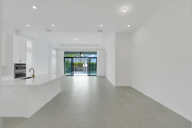 $11,990 | 9409 Sunflower Mdw Road, Boca Raton, FL 33434