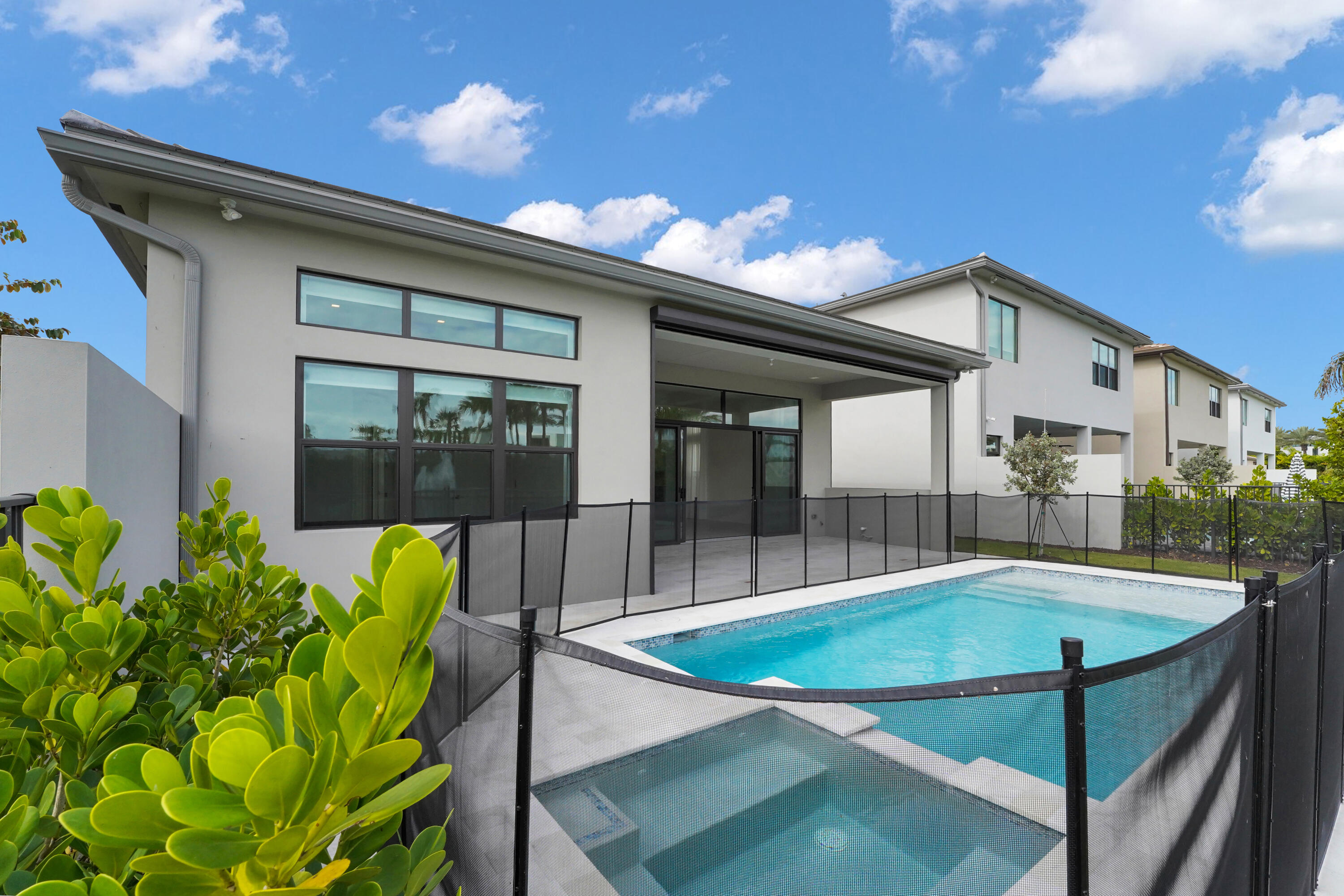 9409 Sunflower Mdw Road Boca Raton, FL 33434 - Photo 72 of 88 POOL