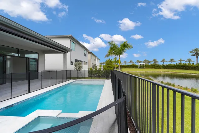 $11,990 | 9409 Sunflower Mdw Road, Boca Raton, FL 33434