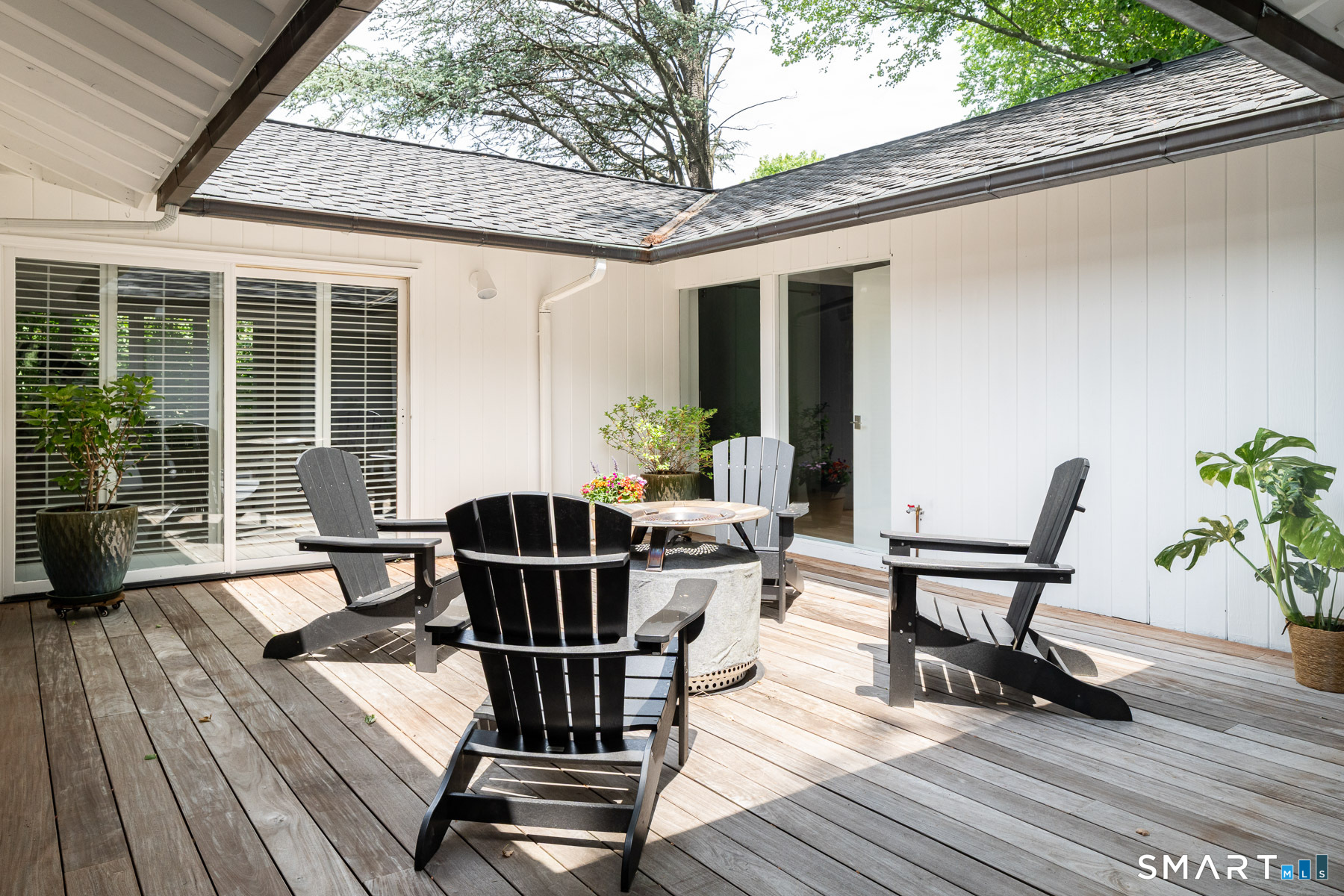 2 Point Road Norwalk, CT 06854 - Photo 15 of 40