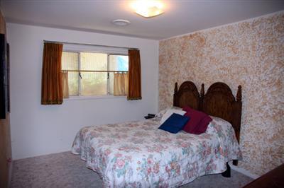 182 Elm Avenue Reedley, CA 93654 - Photo 3 of 21 Gallery Image 3